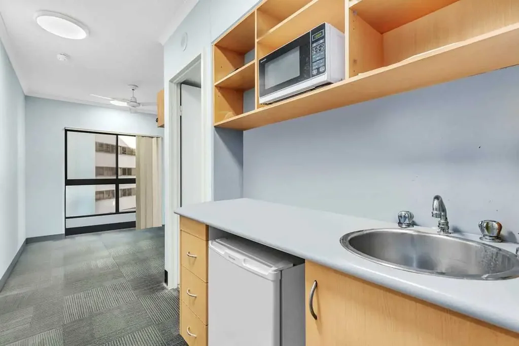 Brisbane City 1 Bedroom High Return Investment