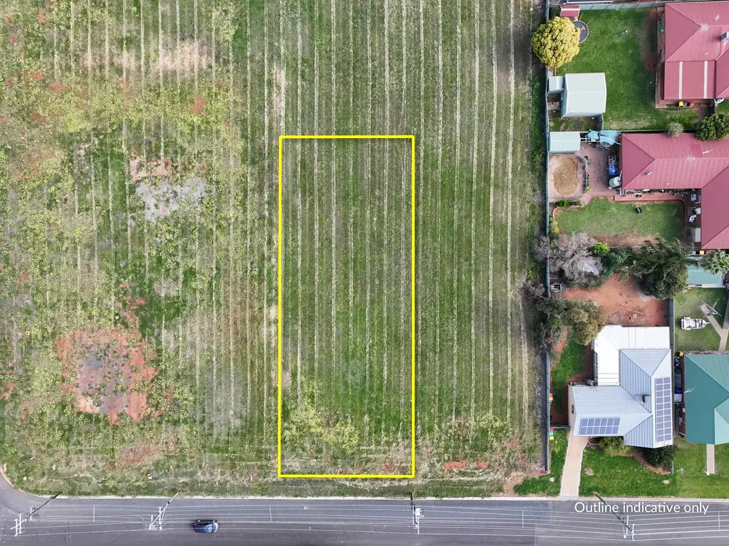 Parkes  Spacious Block Ready for Your Dream Build
