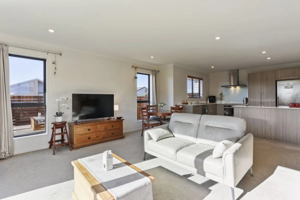 Rolleston 3 Bedroom Sunny and Tidy on the Park