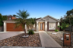 7 St Martins Place, South Morang