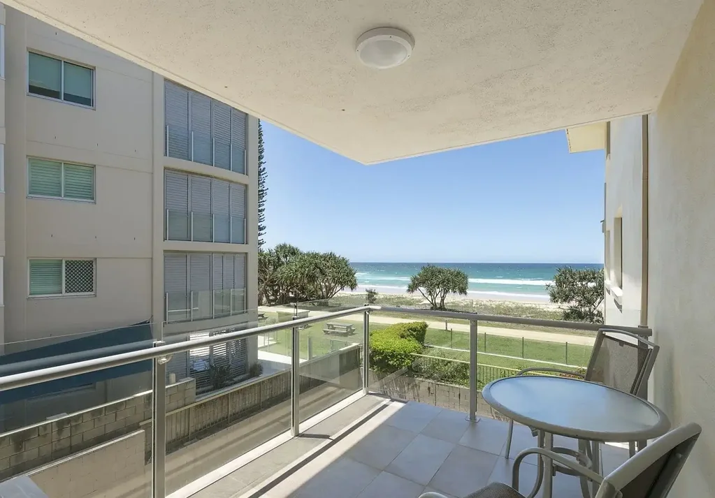 Coastal Living at 6/403 Golden Four Drive, Tugan
