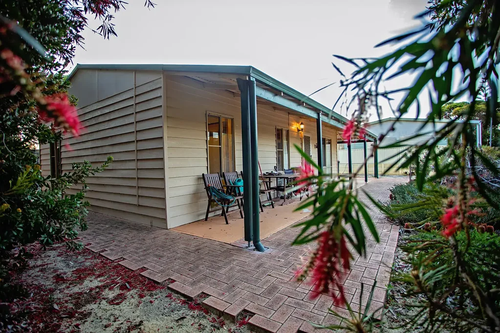 33 Raglan Street, Hopetoun, WA 6348