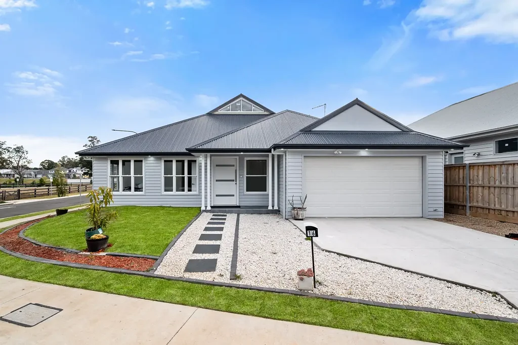 Menangle 3 Bedroom Modern Elegance Meets Tranquil Living in the Heart of Menangle