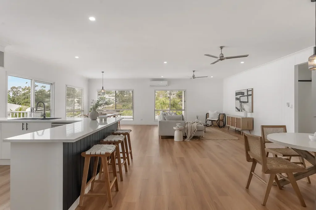 Reedy Creek 4غرفة نوم Fully Renovated Family Entertainer on an Elevated 779m² Block
