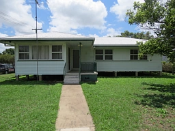 23 Seventh Avenue, Home Hill