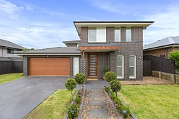 77 Doncaster Avenue, Claremont Meadows