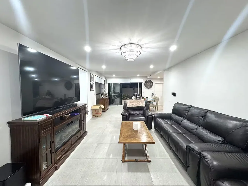Spacious Double-Storey Family Home | 5 Bedrooms + 3 Bathrooms + Double Garage