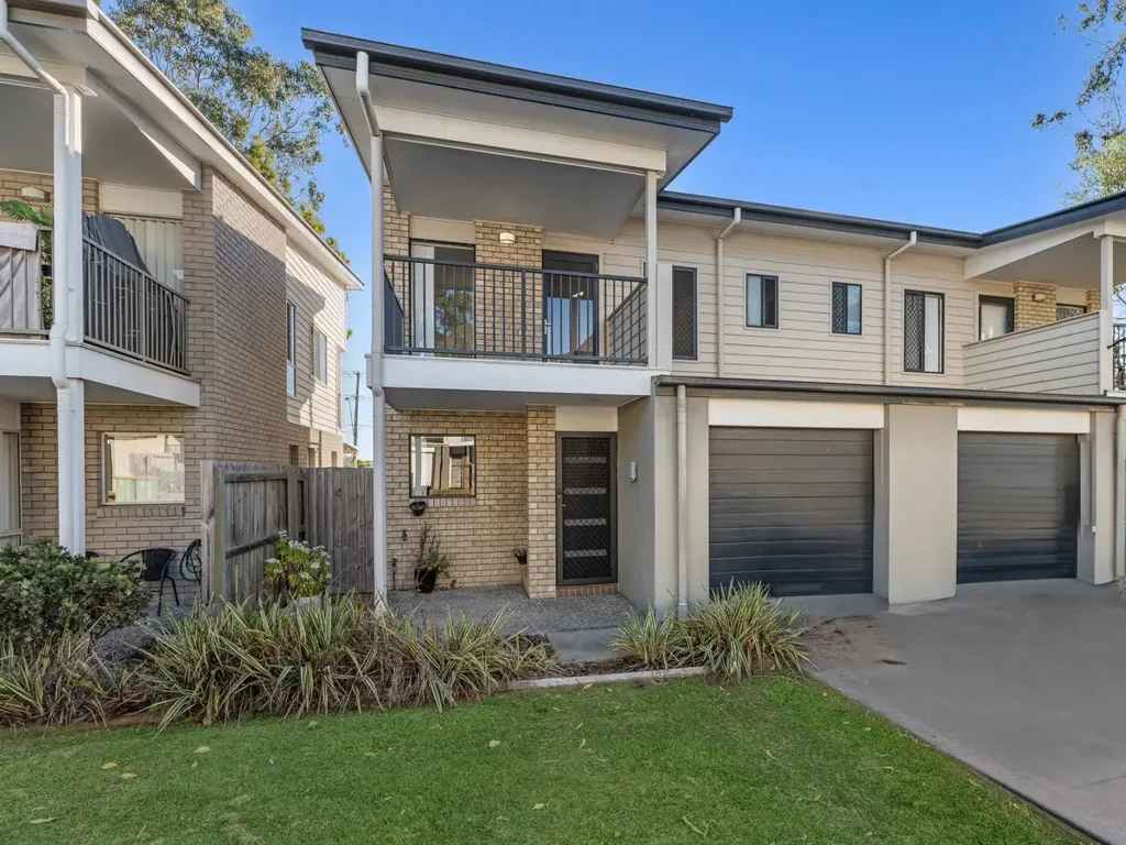 4/3 Broadleaf Parade, Redbank, QLD 4301