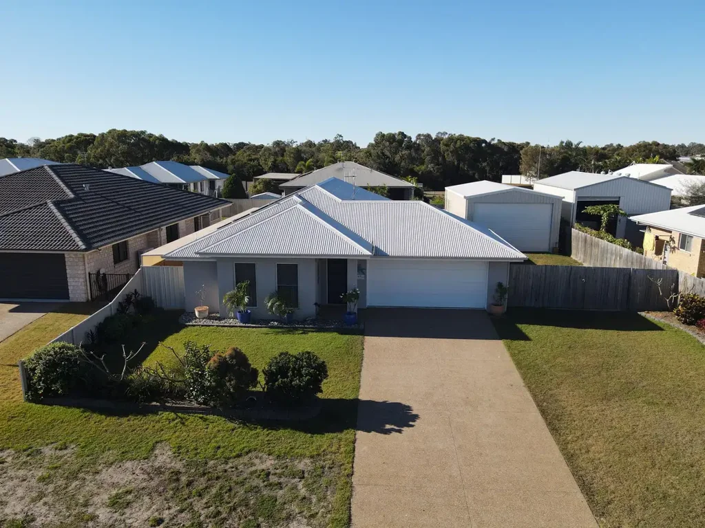 Shed Lovers Take Note! Great Home, Great Location!