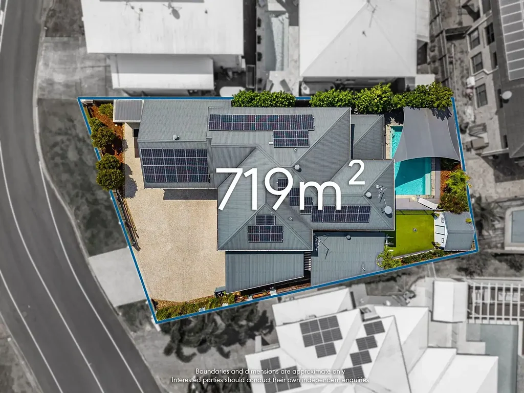 Redland Bay 6房 Moreton湾壮丽海景 厨师级石材台面 双居住空间 私密泳池娱乐区 高屋顶车库 大型船只停泊 硬木地板 太阳能系统 蓝筹地段升级 Class - Style - Practicality - Dual Living - Side Access - Pool