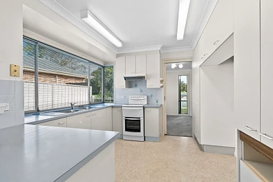 12 Peppermint Drive, Worrigee, NSW 2540, 3 slaapkamers, 1 badkamers, House
