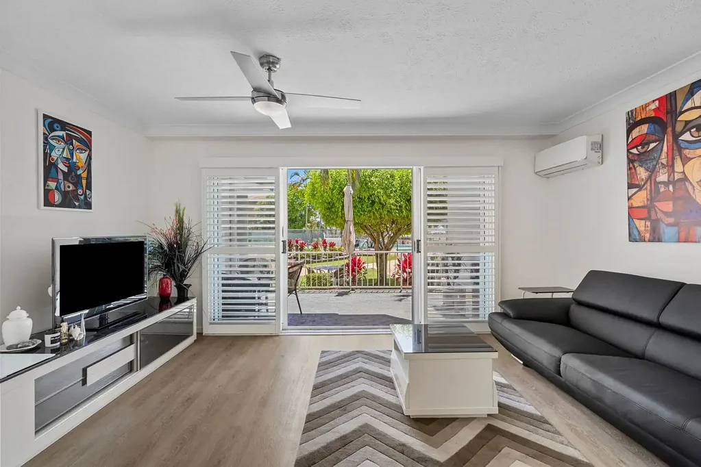 11/6 Back Street, Biggera Waters, QLD 4216