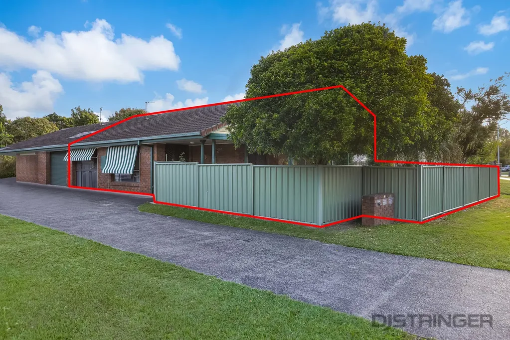 Tweed Heads 2ਬੈੱਡਰੂਮ RENOVATOR - DUPLEX VILLA - 1.5km to Kirra Beach