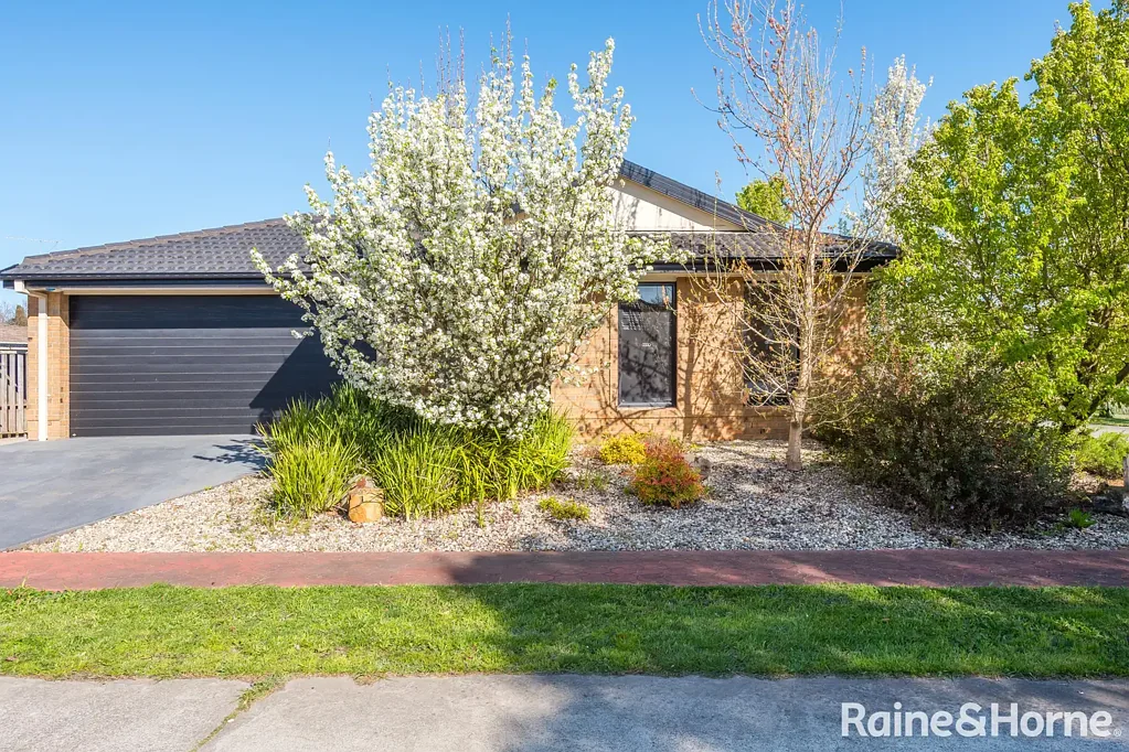 Kyneton 3બેડરૂમ A Clean Slate: As-New Craftsmanship by Simonds