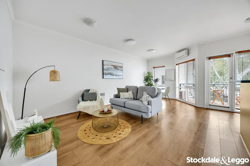 18/8-32 Howlett Street, Kensington, VIC 3031