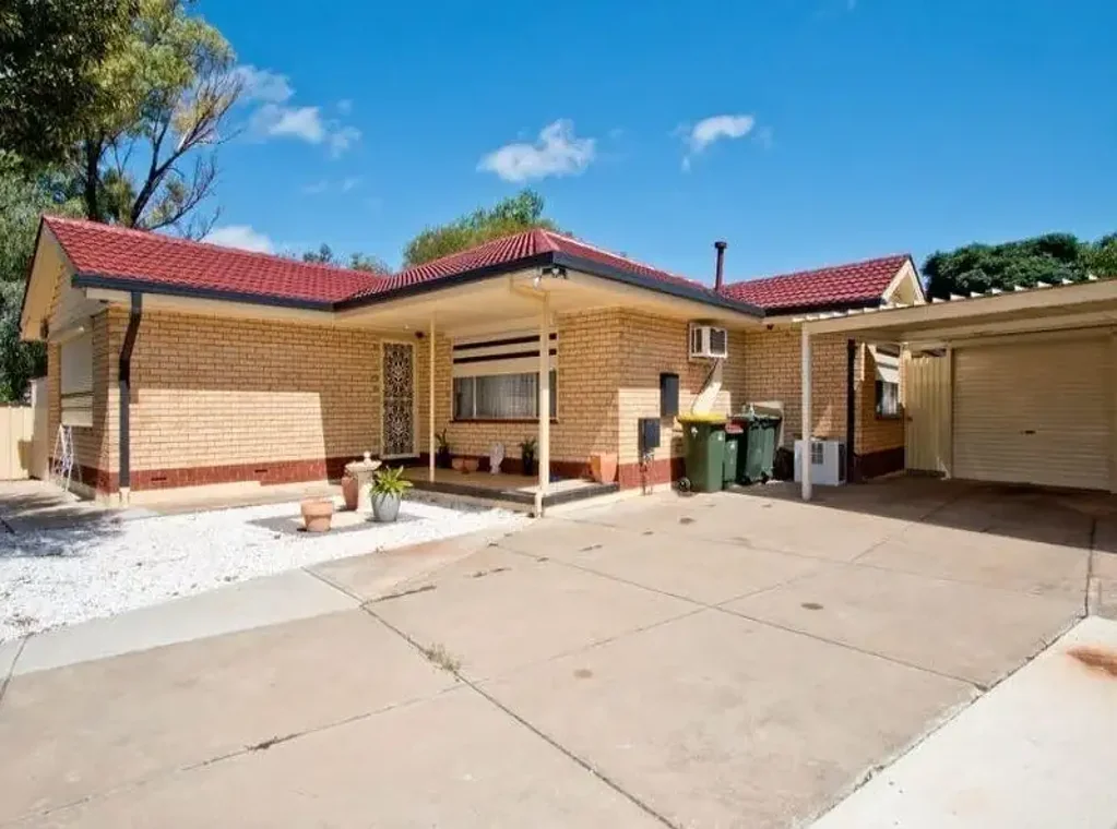 Salisbury North 6غرفة نوم A Rare 931sqm Dual Dwelling Development Opportunity