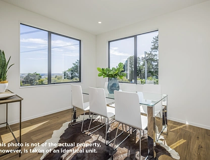 8 Timo Way, Flat Bush, Manukau City, 6房, 3浴, Townhouse