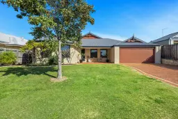 43 Quandong Parkway, Halls Head