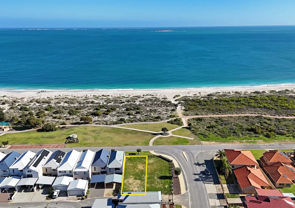 Lot 32, 11 Heaton Street, Jurien Bay, WA 6516
