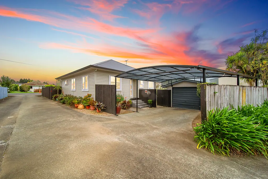 Pukekohe 3ਬੈੱਡਰੂਮ A Smart Start or Investment in Heart of Pukekohe