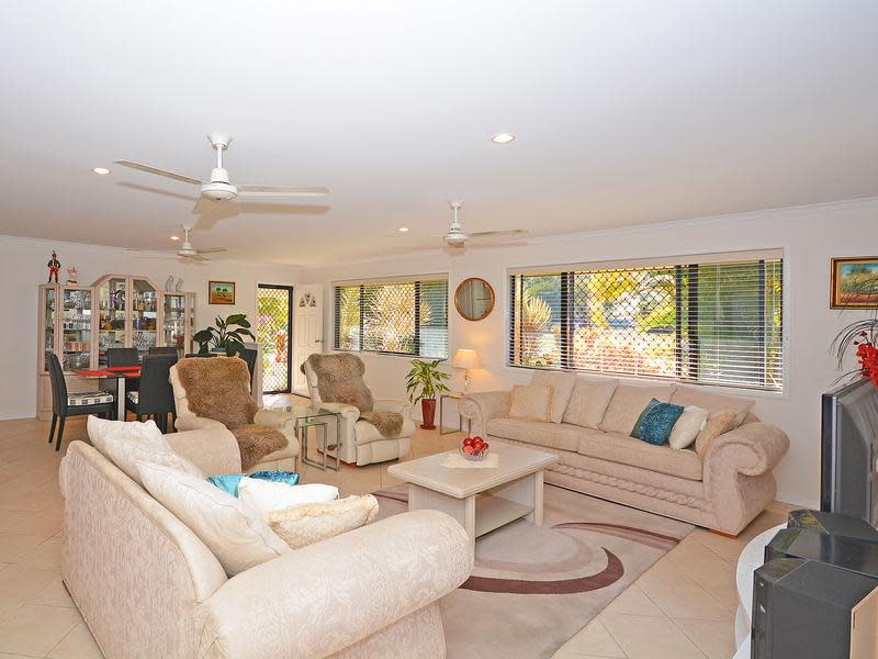 33 BARKER ST, POINT VERNON QLD 4655, 0房, 0浴, House