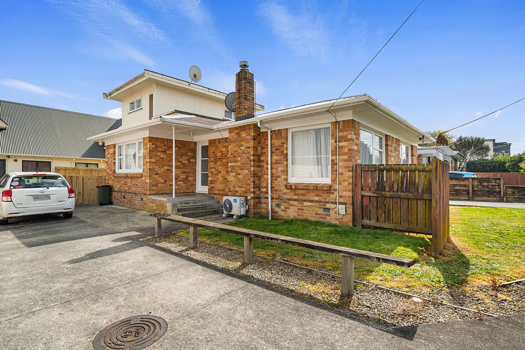 17 Hogan Street, Hamilton East, Hamilton, Waikato