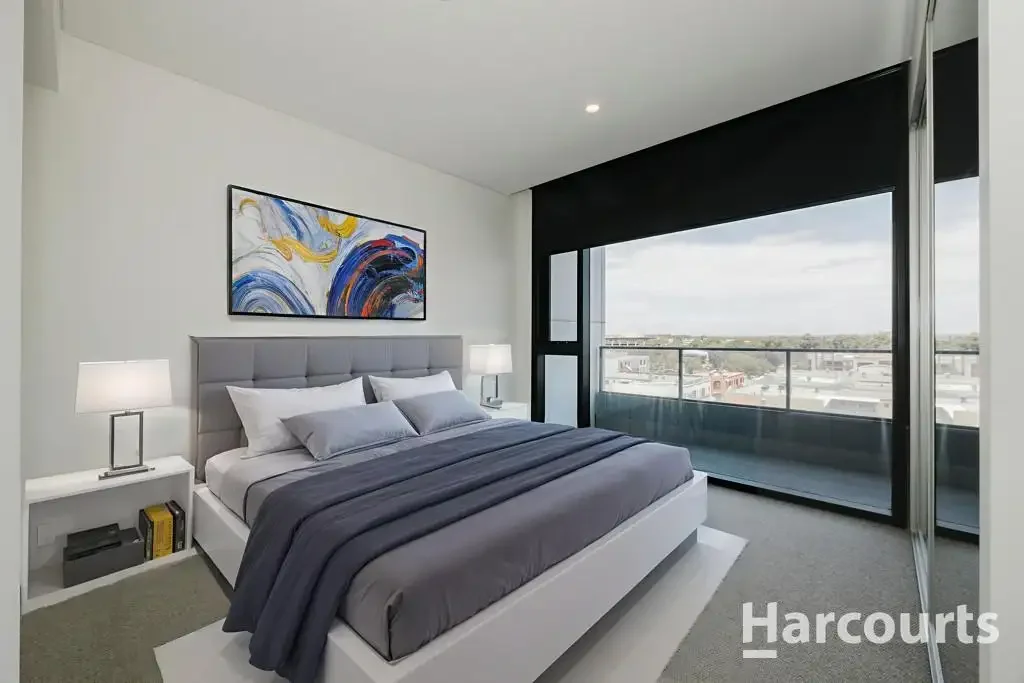 Luxury Apartment Living with Resort-Style Amenities