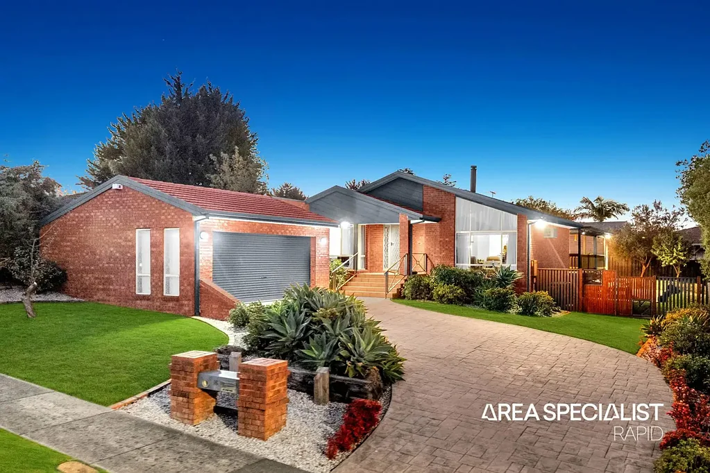 16 Pirra Place, Narre Warren, VIC 3805
