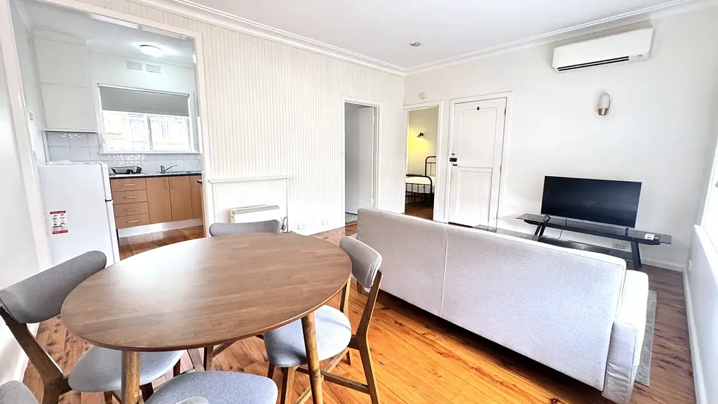 Fully furnished One Bedroom Unit