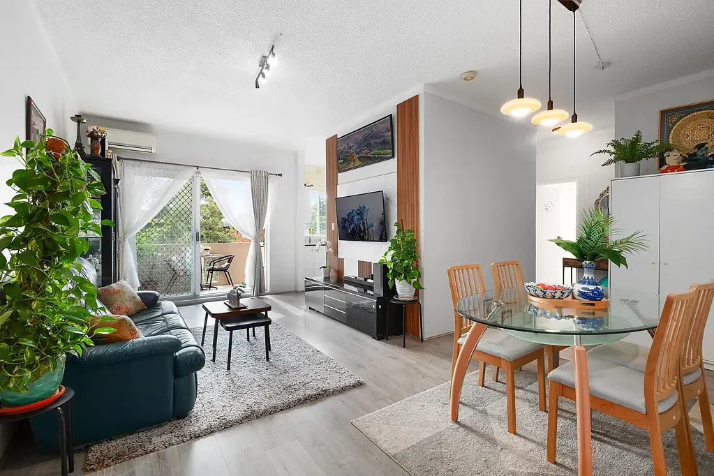 1/43 Queen Victoria Street, Bexley, NSW 2207