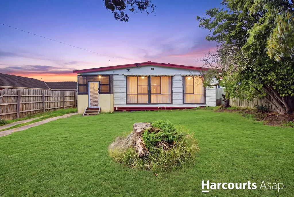 Dandenong North 3房 空间、舒适与无限潜力！ Space, Comfort & Endless Potential!