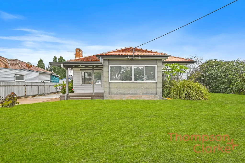 East Maitland 3 Slaapkamer Packed With Potential in a Prime East Maitland Location