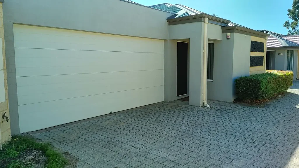 Stylish 3x2 Villa