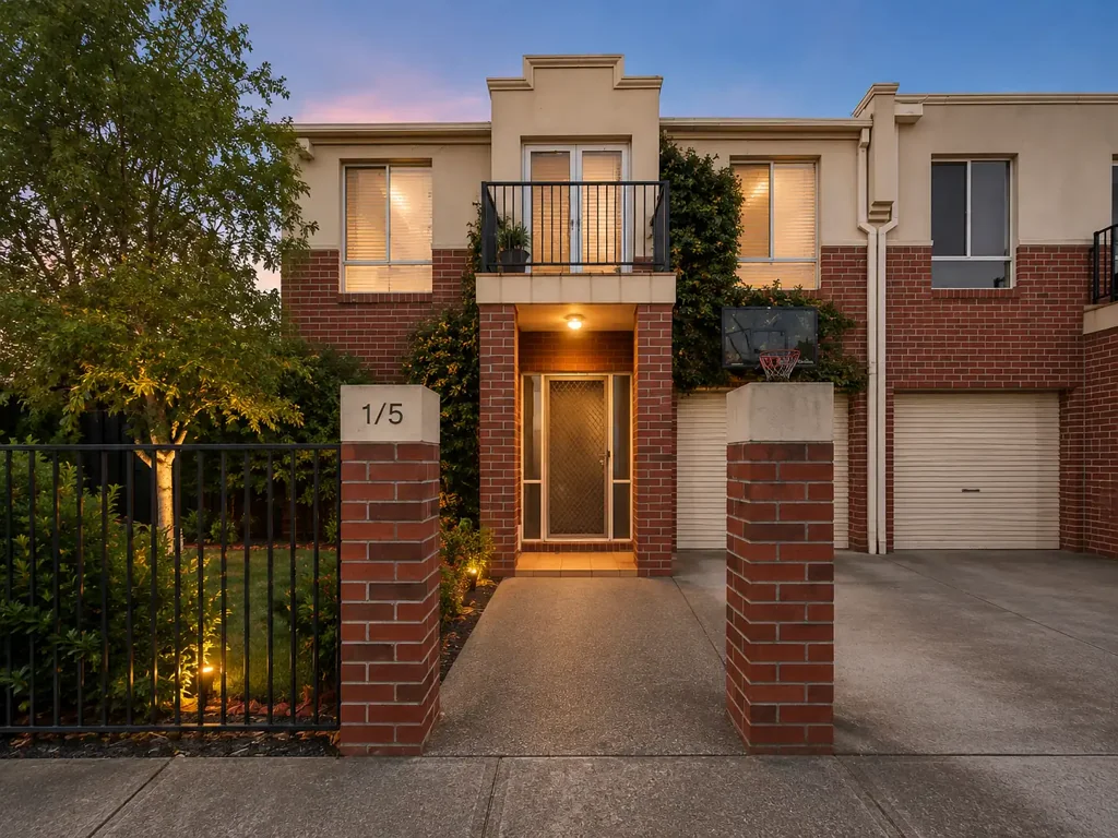 Altona Meadows 3 Slaapkamer Modern Comfort, Easy Living & Exceptional Convenience