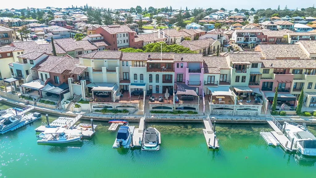 23/18 Port Quays, Wannanup, WA 6210