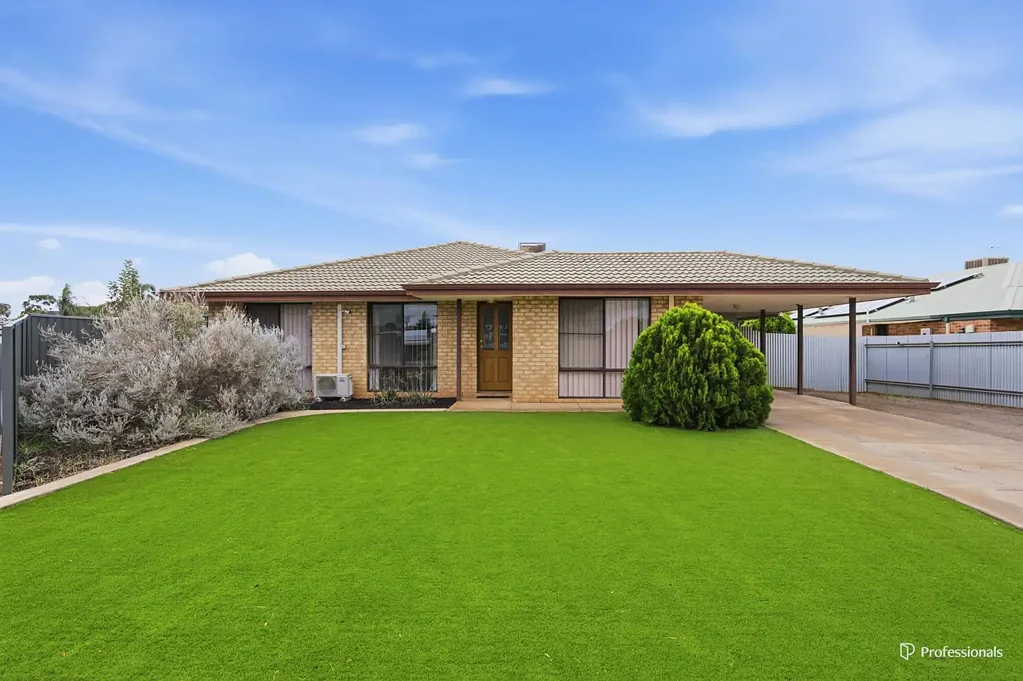 Family Home on Mosconi