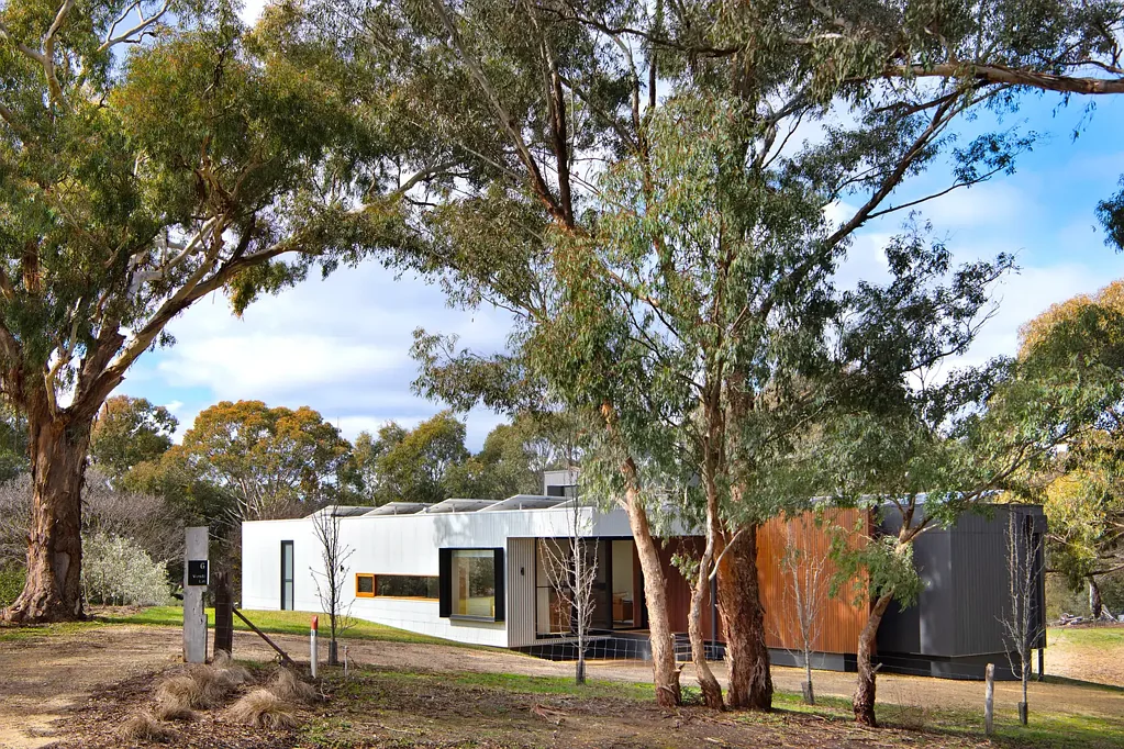 Guildford 3ਬੈੱਡਰੂਮ A contemporary rural retreat designed for modern living across 1.7 acres