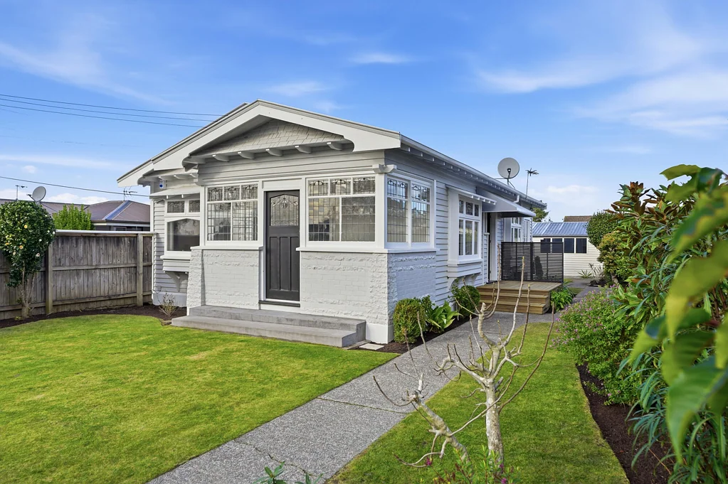 Richmond 3房  Picture-Perfect Bungalow Living