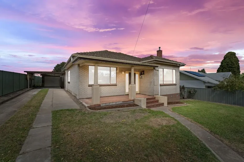 6 Mills Street, Maffra, VIC 3860