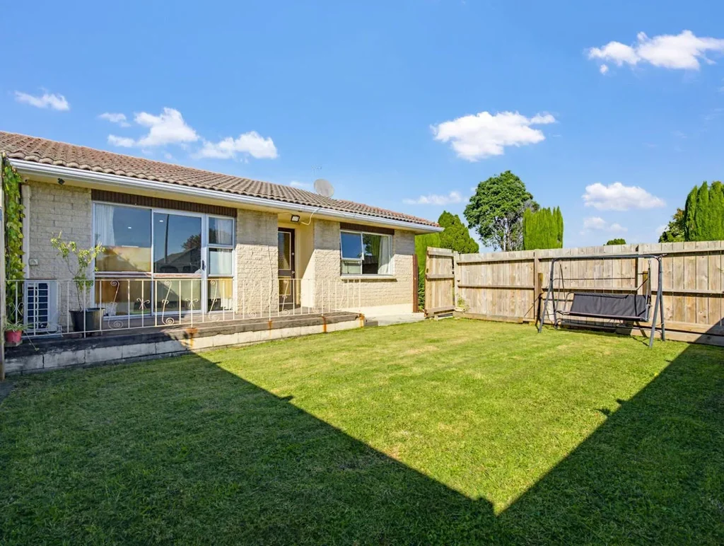 Papatoetoe 2房  Two bedrooms and plenty of parking - Act fast!
