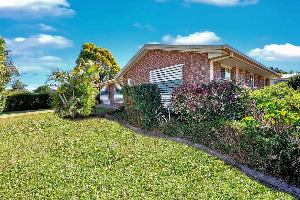49-51 William Street, Howard, QLD 4659