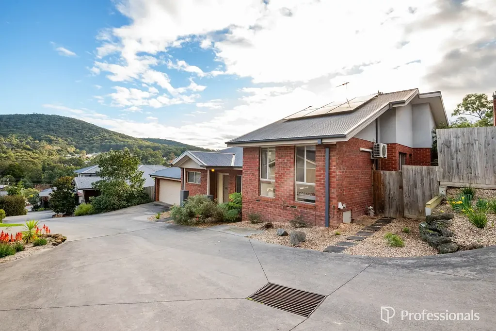 Yarra Junction 3Zimmer SPACIOUS TOWNHOUSE IN A PRIME LOCATION