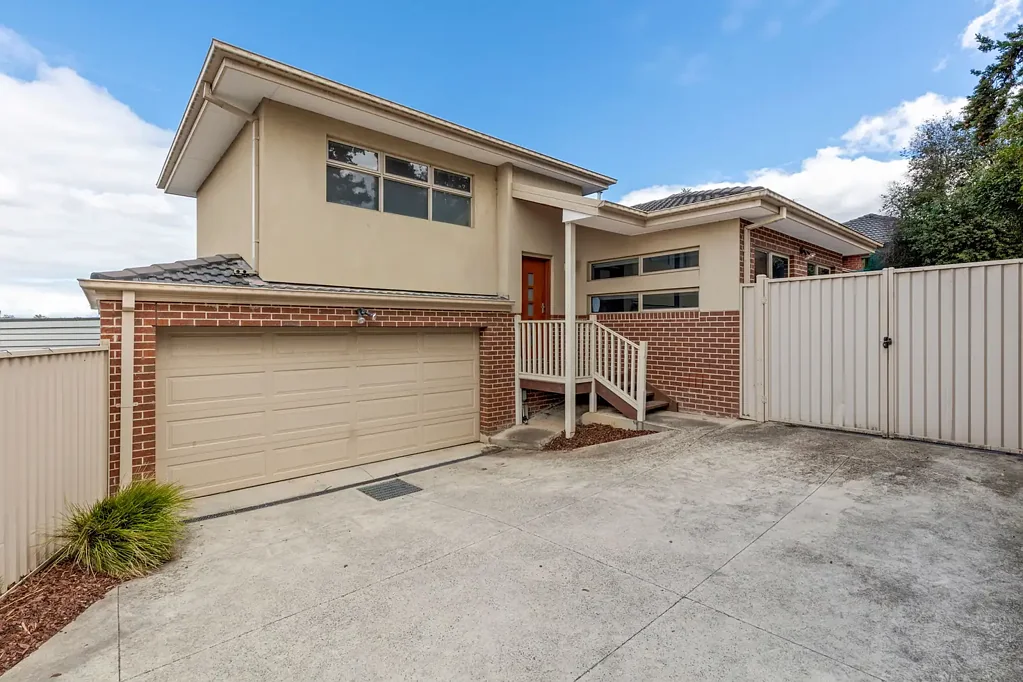 2/75 Greensborough Road, Macleod, VIC 3085