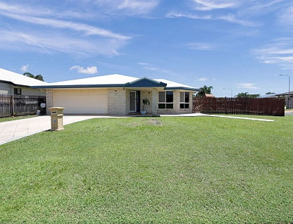 18 Dustwill Street, Eimeo, QLD 4740, 4 침실, 2 욕실, House