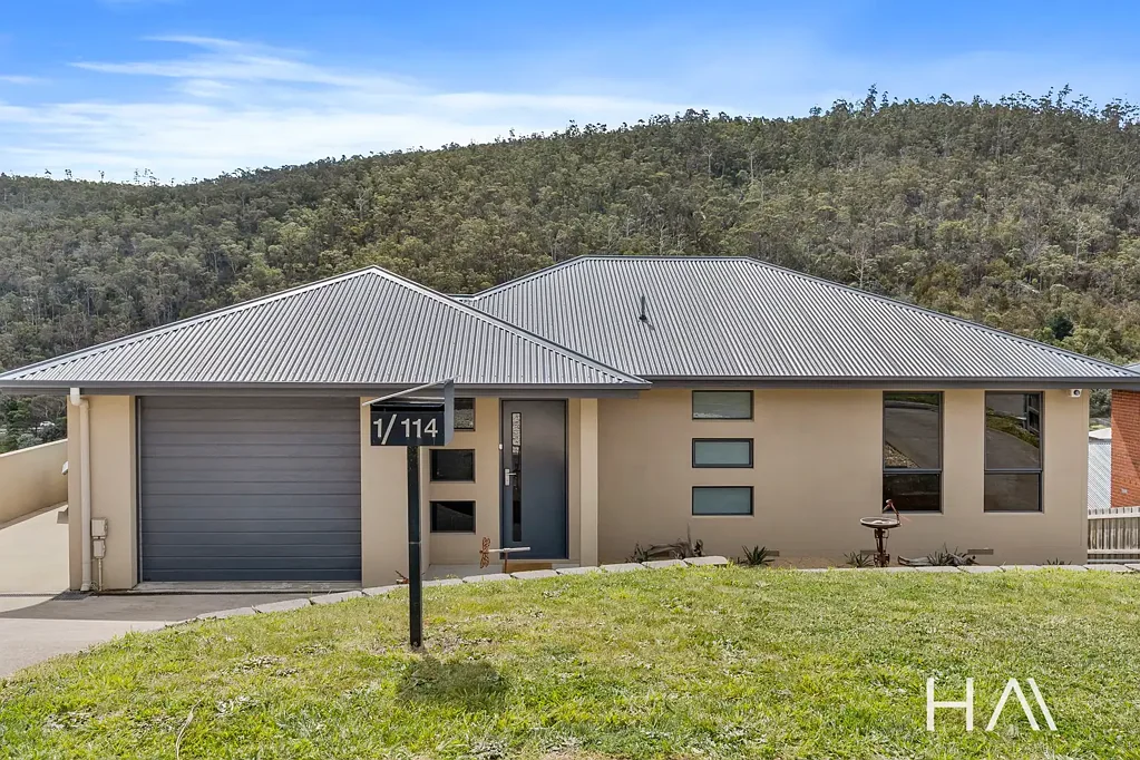 1/114 Currajong Street, Mornington, TAS 7018