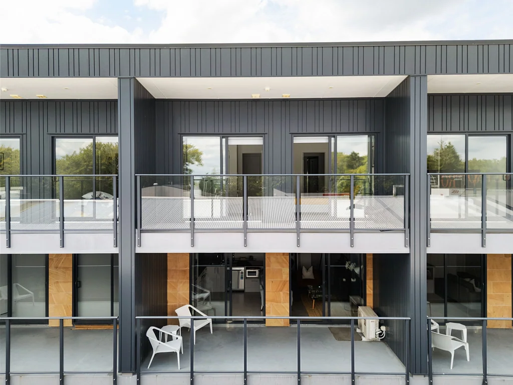 Hamilton Central 2 Bedroom Inner City Living At Its Best