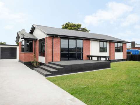 Ngaruawahia 3房  Better Than New + Additional Outrooms