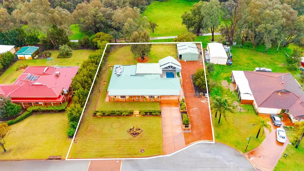 Hilbert 4 Bedroom Rare lifestyle home on half acre.