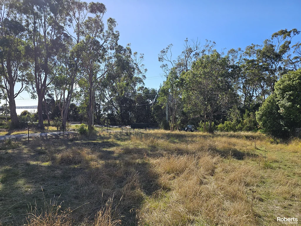 92 Sunset Boulevard, Clarence Point, TAS 7270