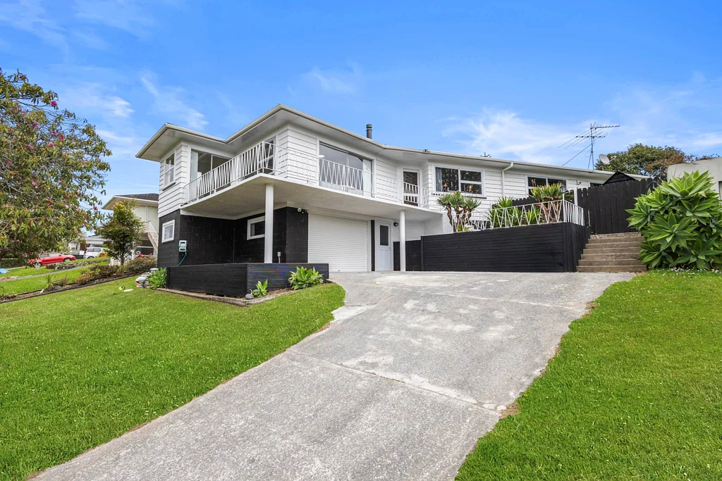 Hillpark 3침실 Urgent Sale — Don’t Miss This Opportunity !